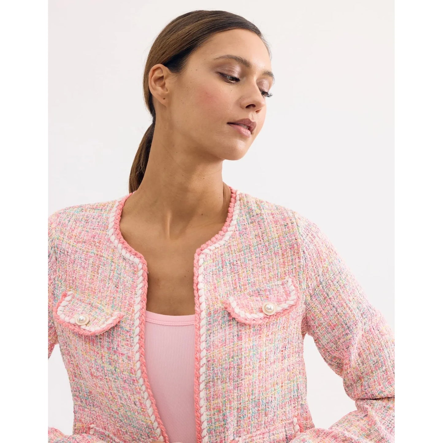Pastel pink tweed jacket  | Leo & Ugo